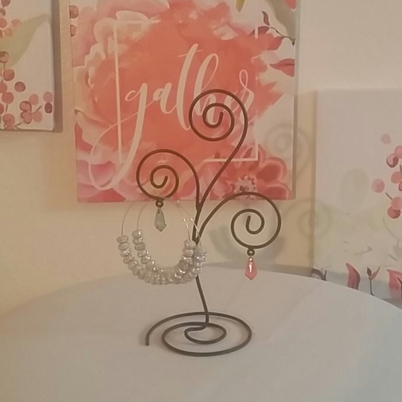 Women's hoop earrings - Picture 3 of 3